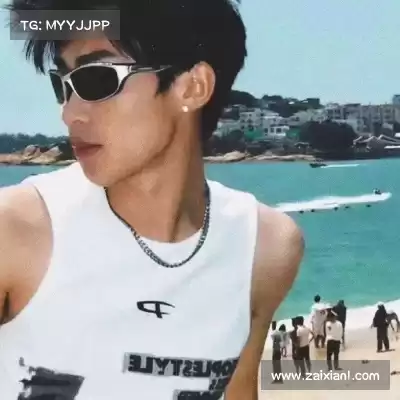 伏浩章